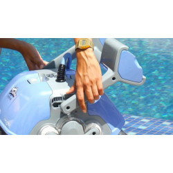 Bazénový vysávač Dolphin SUPREME M400